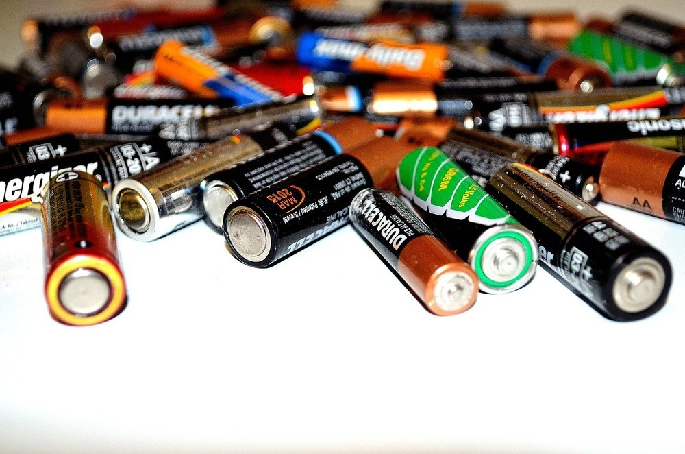 Batterier har man alltid användning för